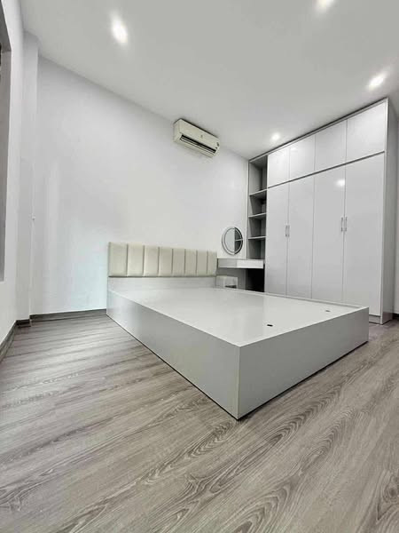 NHÀ ĐẸP KHU HAI BÀ TRƯNG  VỊ TRÍ ĐẸP, NÔNG, LÔ GÓC