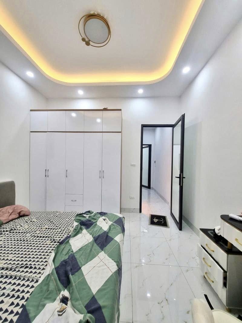 NHÀ ĐẸP HOÀNG MAI, TẶNG FULL NỘI THẤT, SỔ NỞ HẬU