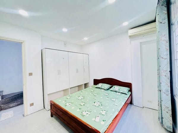 NHÀ ĐẸP 4 NGỦ SỔ CHUNG 3 NHÀ NHỈNH 4 TỶ