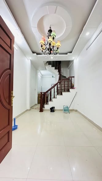 B.á.n N.h.à Hàng xóm KĐT Linh Đàm dân xây, Gần KĐT, Gần UB, Gần Trường, Công viên