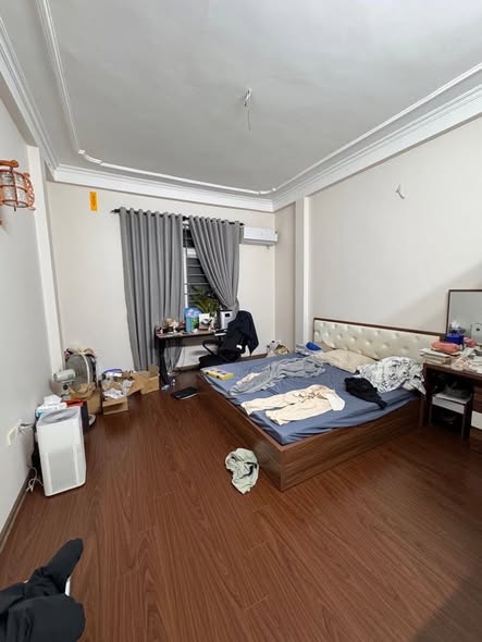 Chủ N.H.À cần T.I.Ề.N cần b.á.n gấp N.hà Khương Đình - Thanh Xuân. 30m / 6,2 t.ỷ