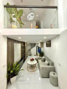 NHÀ ĐẸP TRƯƠNG ĐỊNH, NỞ HẬU- VỪA TIỀN - Ở NGAY - GẦN TRƯỜNG ĐẠI HỌC BỆNH VIỆN