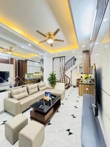 B.á.n N.h.à - Trần Phú mới Kính koong - Hoàng Mai. Gần Kđt Gamuda