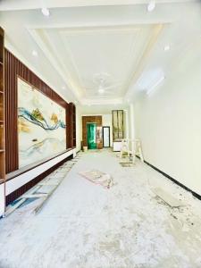 QUẬN HOÀNG MAI - LÔ GÓC 5 TẦNG THANG MÁY - NGÕ THÔNG KINH DOANH SẦM UẤT - Ô TÔ NGỦ TRONG NHÀ