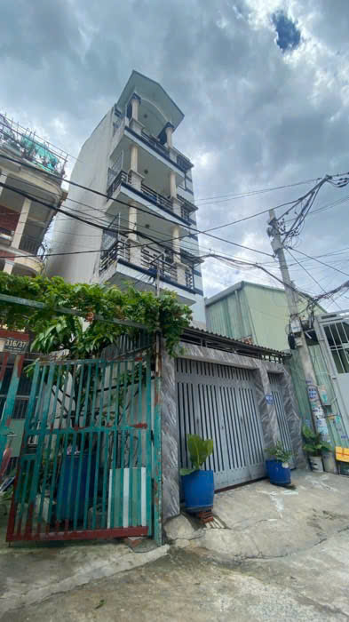 Chính chủ bán nhà 117m2, 4 tầng, mặt tiền 5m, Quận 12, giá 7.x tỷ.