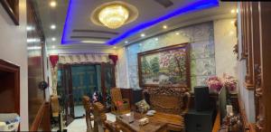 Bán nhà 4 tầng, 65m2, gần Nguyễn Văn Quá, Quận 12, chỉ trên 8 tỷ.