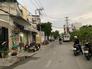 Chính chủ bán nhà 76m2, 2 tầng, mặt tiền 4.7m, Quận 12, giá 4.x tỷ.