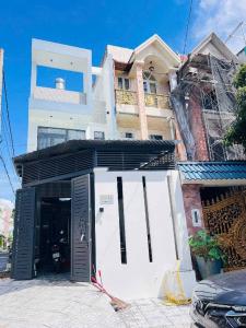 CHỦ NHIỆT BÁN- GIẢM SÂU 600 TRIỆU, CHỈ 8,6 TỶ- NHÀ GÓC 2 MẶT TIỀN, 3 TẦNG- KHU VIP TAM BÌNH, THỦ ĐỨC