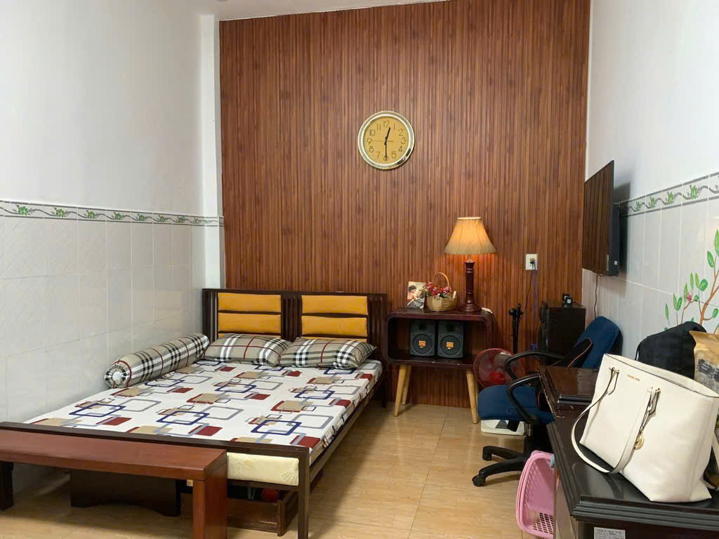 Bán nhà cấp 4 - Diện tích lớn 7,3x23 ngay chợ Hiệp Bình - Giá trị 43tr/