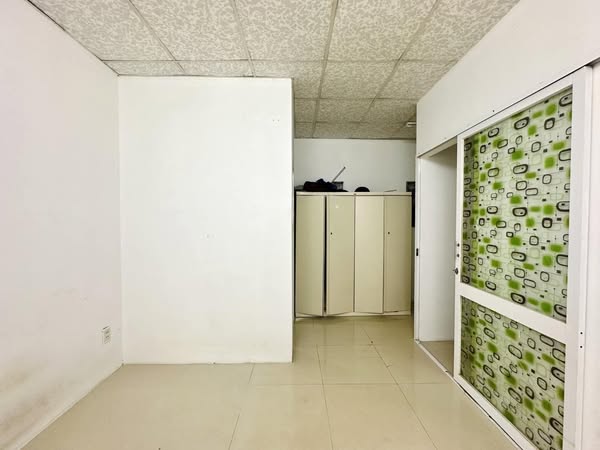 BÁN NHÀ QUẬN BÌNH TÂN- SÁT MẶT TIỀN - SỔ VUÔNG
