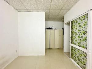 BÁN NHÀ QUẬN BÌNH TÂN- SÁT MẶT TIỀN - SỔ VUÔNG