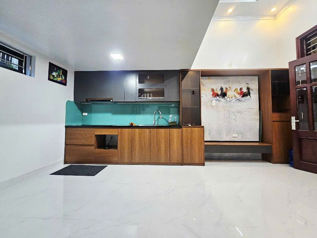 Bán nhà lô góc mặt ngõ ô tô tránh Kim Ngưu, 35m2, 10.5 tỷ