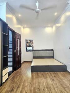 Bán nhà lô góc mặt ngõ ô tô tránh Kim Ngưu, 35m2, 10.5 tỷ