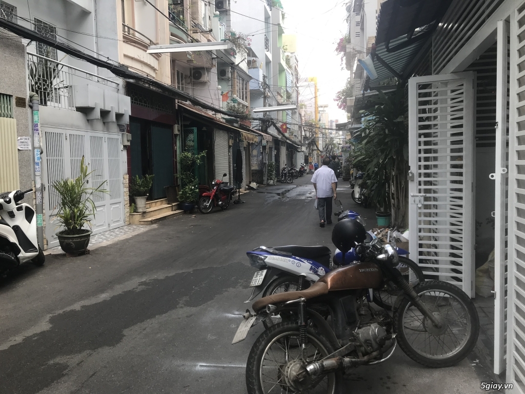 HXH gần MT An Dương Vương, 90m2 ngang 9m SHR vuông vức, có dòng tiền, nhỉnh 7 tỷ TL