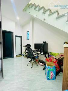 Bán gấp Nhà riêng 75m2, 4PN, 3WC tại Hưng Phúc, Yên Sở, Hoàng Mai, giá 8.1 tỷ