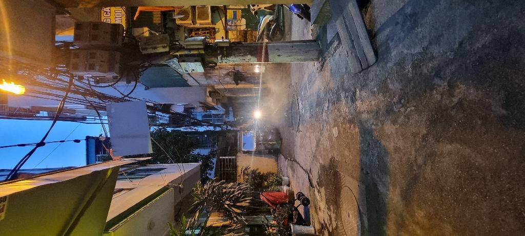 BÁN NHÀ LĨNH NAM 30m2 - NGÕ THÔNG -KINH DOANH TỐT chỉ 5.95 tỷ