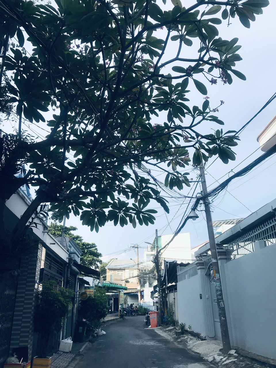Bán nhà gần mặt tiền đường Đặng Văn Bi - Thủ đức 68m2
