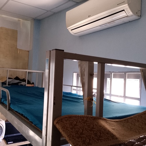 Ký túc xá Quận Bình Tân giá rẻ Bao điện nước, sạc được xe điện, gần đường Phan Anh.