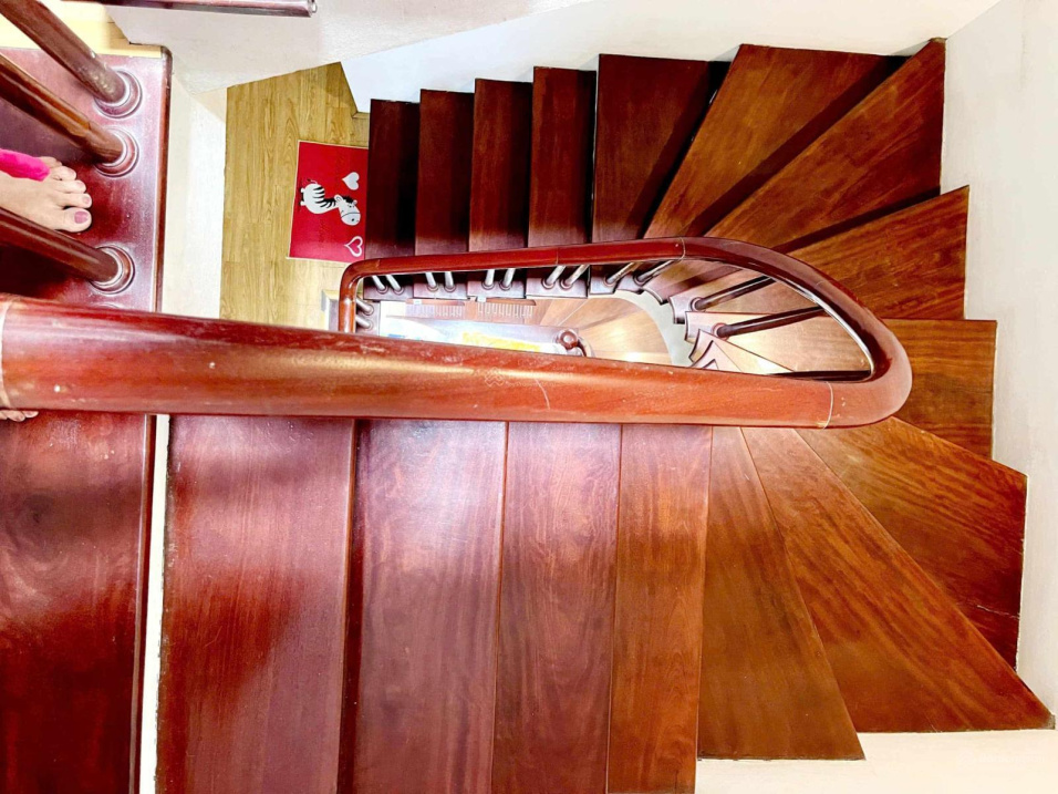 Đẳng cấp mặt phố Trịnh Đình Cửu: 55m2, 5 tầng, vừa ở vừa kinh doanh, chỉ 23,5 tỷ