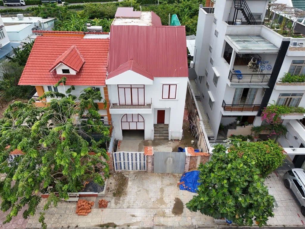Bán Biệt thự kdc Phú Nhuận, 4 tầng, Lê Thị Riêng, 200m2, 10x20m, 16.5 tỷ