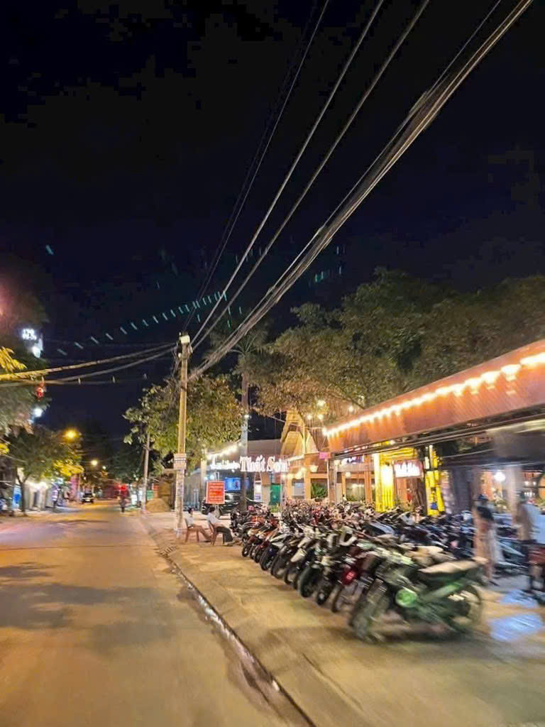 Bán nhà mặt tiền Kinh doanh Vip nhất Thới An, 2 tầng,, 254 m2, 13.3x21m, Nhỉnh hơn 20 tỷ