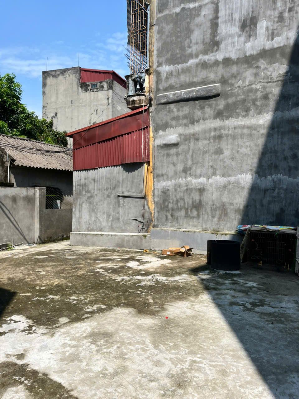 BÁN NHANH - 30.5M2 ĐẤT - TẠI SÀI ĐỒNG LONG BIÊN - GIÁ 2,95 TỶ