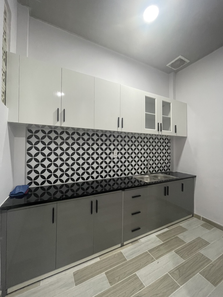 Bán nhà HXH khu K300 nhà ga T3 TSN, 51m2 ngang 4m, nhà mới đẹp ở ngay, nhỉnh 7 tỷ TL