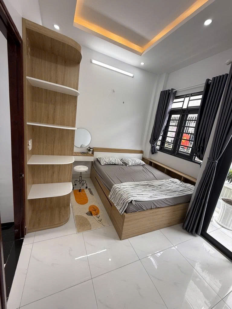 TÂN BÌNH KHU SÂN BAY - HXH THÔNG, DTSD 69M2  2 TẦNG ĐÚC THẬT 2PN, SỔ A4 HOÀN CÔNG ĐỦ, TẶNG NỘI THẤT, CHÀO CHỈ 4.X TỶ TL.✍️✍️