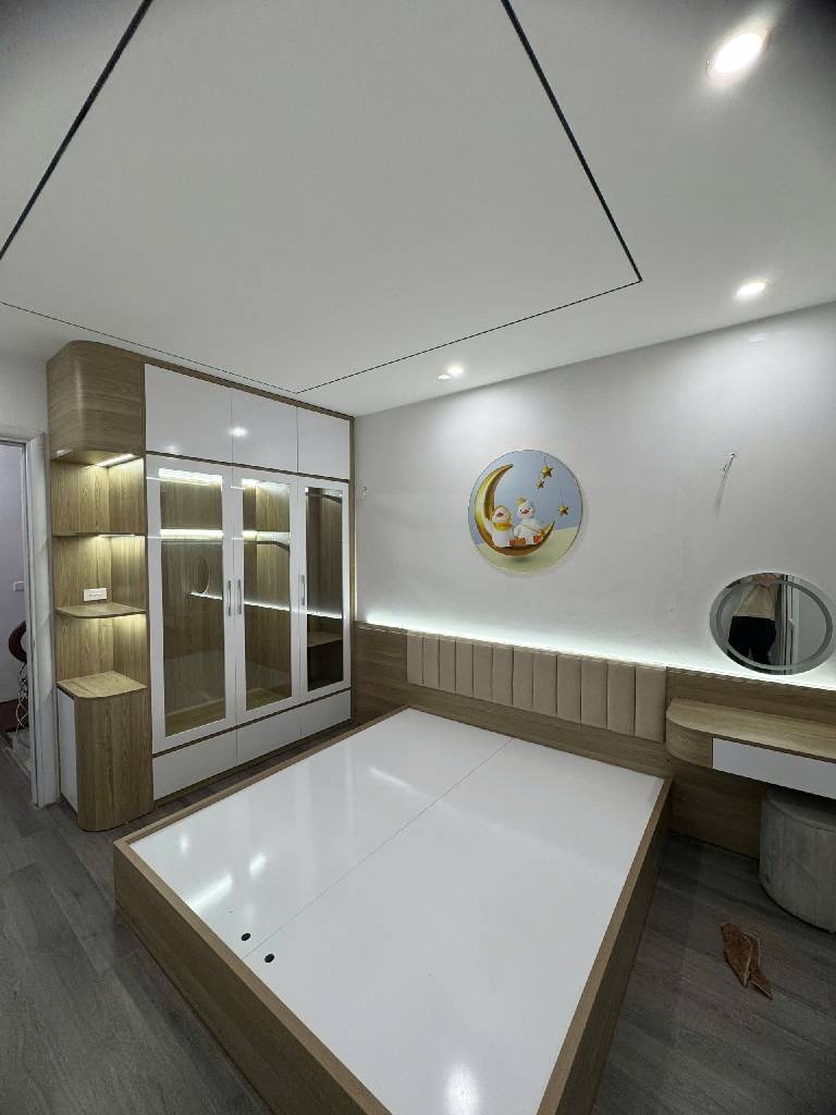 BÁN NHÀ MỸ ĐÌNH - NGÕ RỘNG FULL NỘI THẤT Ở NGAY NHỈNH 8TỶ NHÀ 5 TẦNG