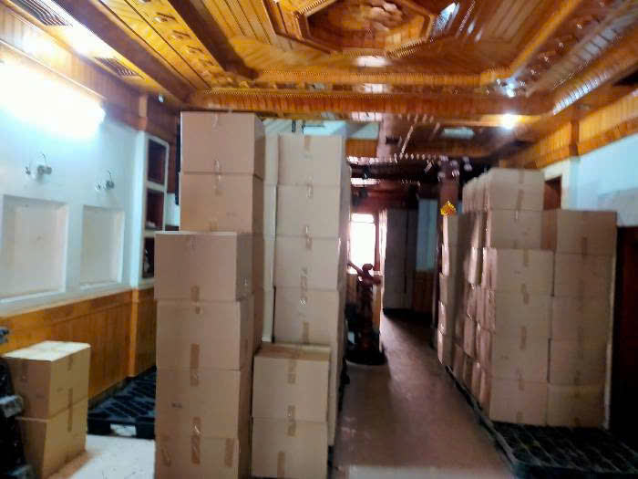 Nhà Chiến Lược hẻm xe hơi vô tới nhà