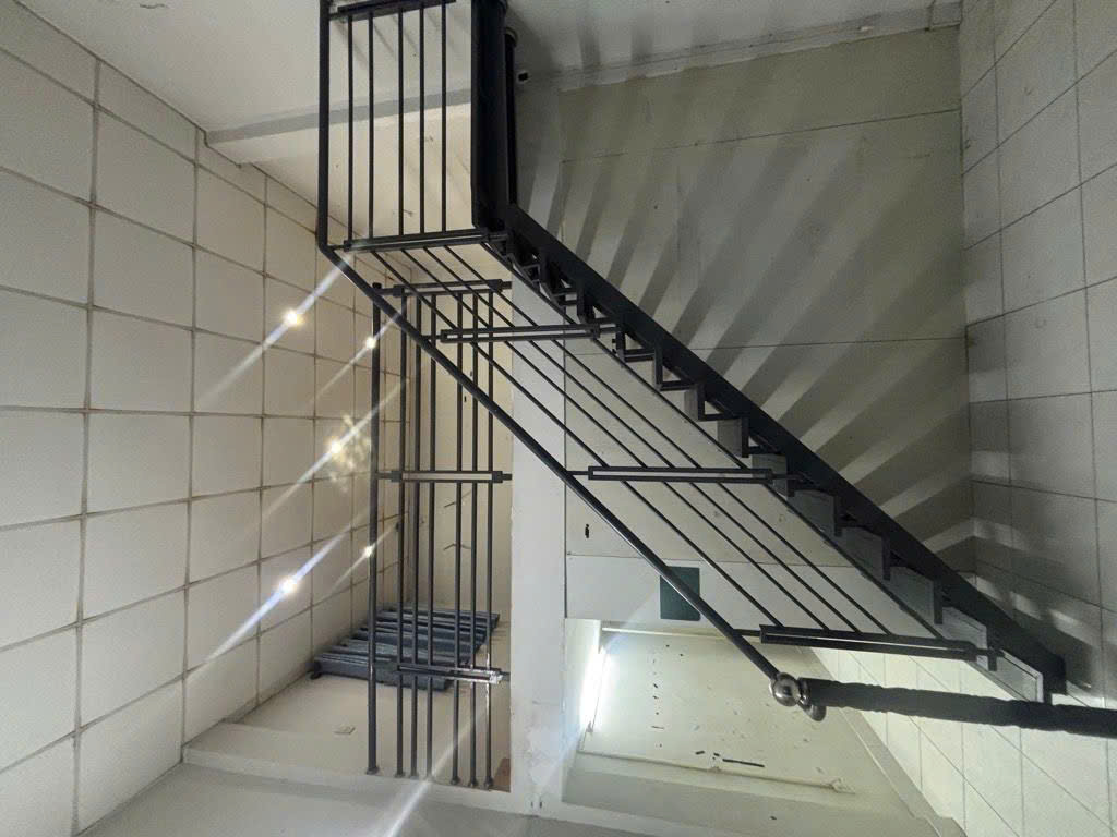 BÁN NHÀ TẠI ĐƯỜNG SỐ 6, LINH XUÂN, THỦ ĐỨC