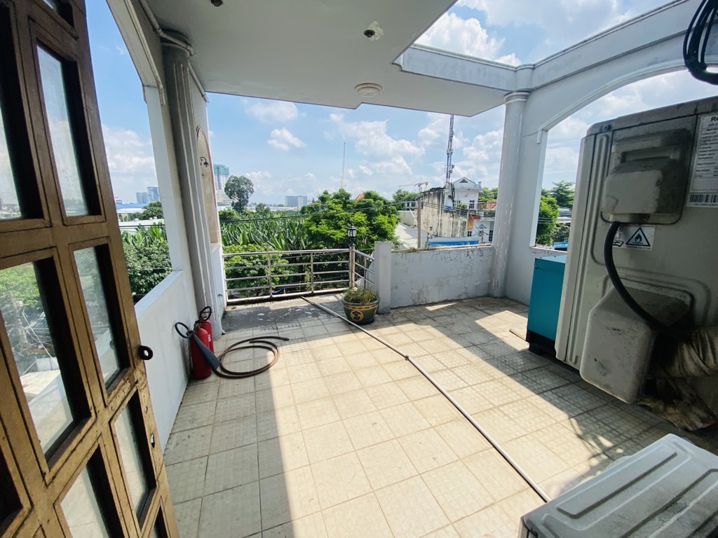 NHÀ MẶT TIỀN ĐƯỜNG SỐ 11 – LINH XUÂN – THỦ ĐỨC - 145M² NỞ HẬU – 3 TẦNG SIÊU ĐẸP