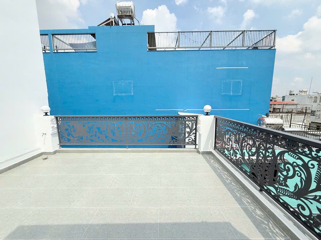 Mặt tiền đường Huỳnh Khương An P5, Gò Vấp - Ô tô ngủ trong nhà 45m2, 5 tầng, 4.4x9.5, 3 PN, 4 WC