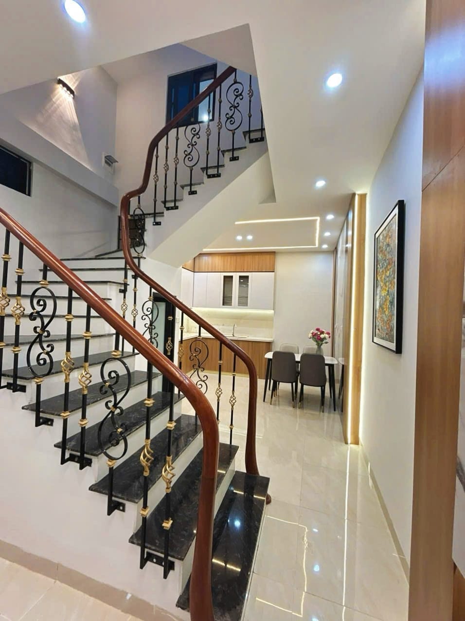 [Cực hiếm] Bán nhà Lê Đức Thọ, nội thất đẹp long lanh, 36m2, 7.6 tỷ