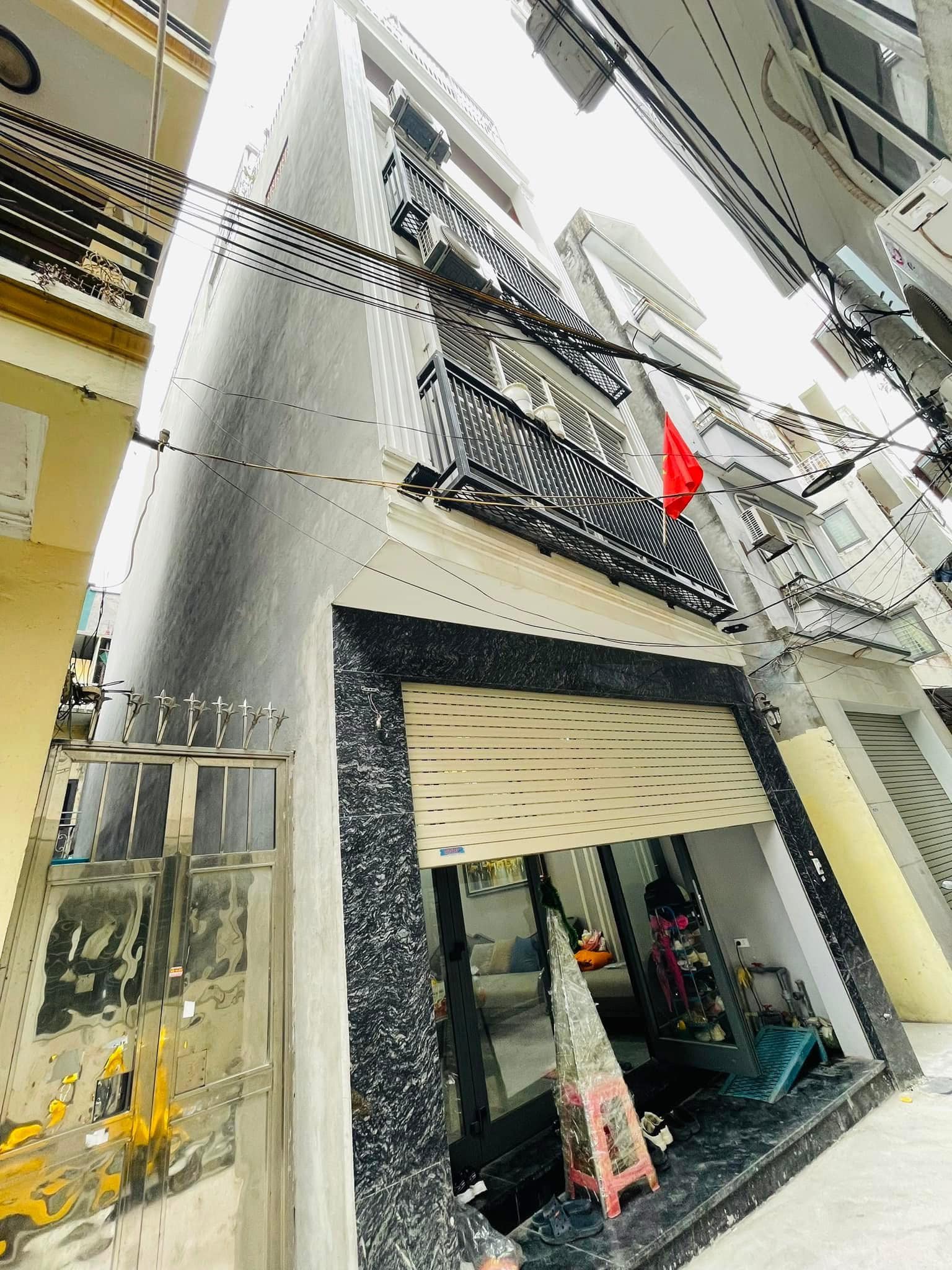 [Siêu rẻ] Bán nhà Lê Quang Đạo, lô góc sáng rực rỡ, 41m2, 8.75 tỷ