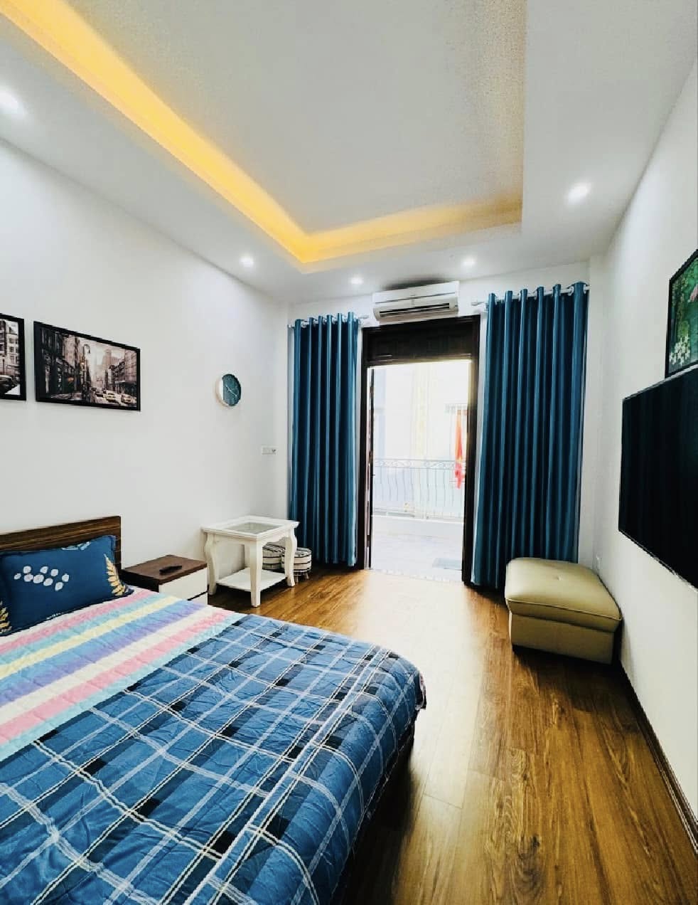 [Chủ cần bán gấp] Bán nhà Mễ Trì, nhà đẹp long lanh, 42m2, 8.6 tỷ