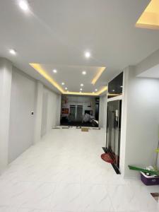 _Bán gấp_  Vương Thừa Vũ