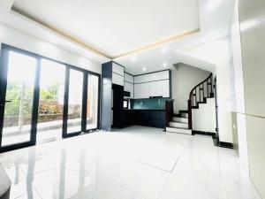 Cần bán nhà Tô Hiệu – Hà Đông, DT 35M, 4T, Gía 7.85 TỶ.