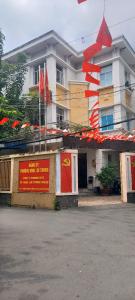 Bán CHDV Nguyễn Văn Đậu, gần Đại Học Văn Lang, 5 tầng BTCT mới cứng, 9 tỷ còn TL
