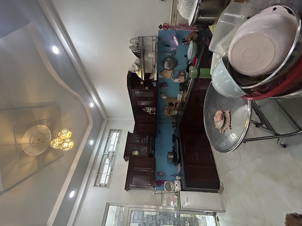 Mặt tiền view sông Phú Định Q8, 4 tầng BTCT hoàn công, kinh doanh sầm uất, nhỉnh 9 tỷ TL