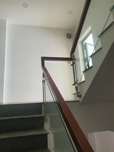 Mặt tiền ngay Trương Đình Hội Q8, 100m2 5x20 4 tầng BTCT, nhà mới đẹp ở ngay, nhỉnh 9 tỷ TL