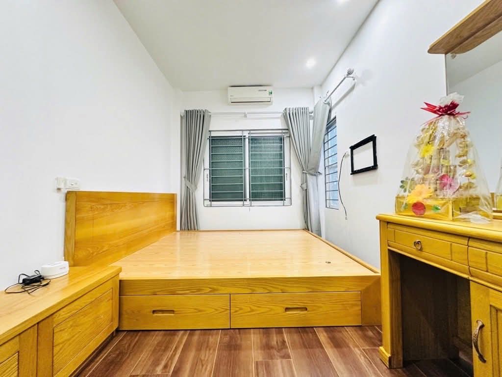 BÁN NHÀ VĂN CHƯƠNG - ĐỐNG ĐA - NHÀ MỚI Ở NGAY