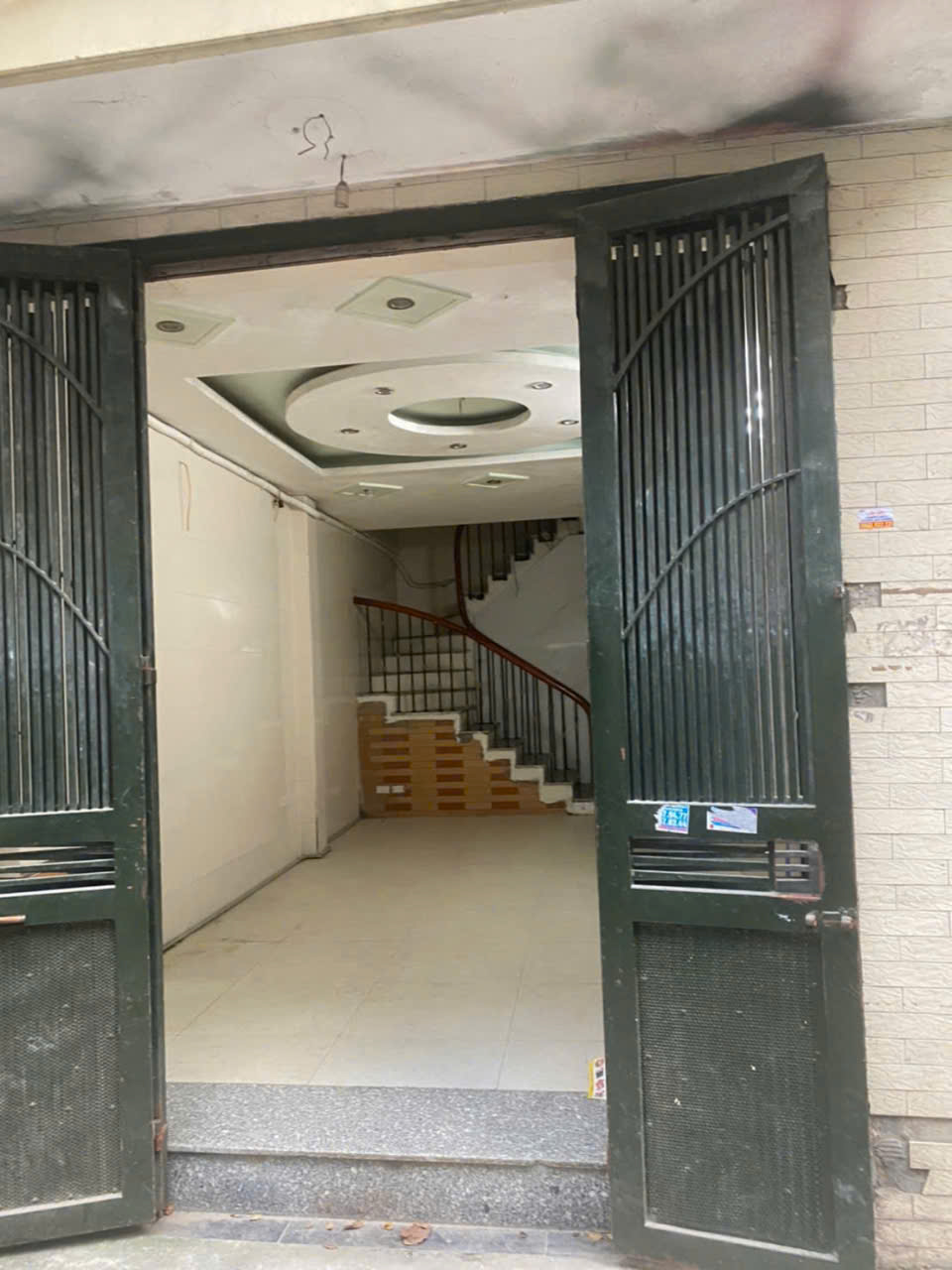 Bán nhà Vũ Tông Phan,Thanh Xuân kinh doanh sầm uất, DT 55m2x 4 tầng,MT 4.5m, giá 13.9 tỷ, ô tô tránh, có vỉa hè
