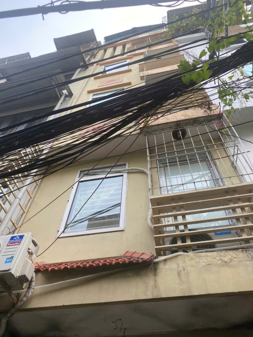Bán nhà Vũ Tông Phan,Thanh Xuân kinh doanh sầm uất, DT 55m2x 4 tầng,MT 4.5m, giá 13.9 tỷ, ô tô tránh, có vỉa hè