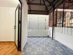 Bán nhà Kim Giang,Thanh Xuân, DT 65 m2x5T MT 4.5M , giá 14.5 tỷ, nhà đẹp ở ngay, gần ô tô