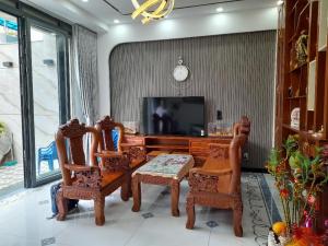 Nhà hẻm Bà Hom, sát mặt tiền, 82m2, 9,4 tỷ