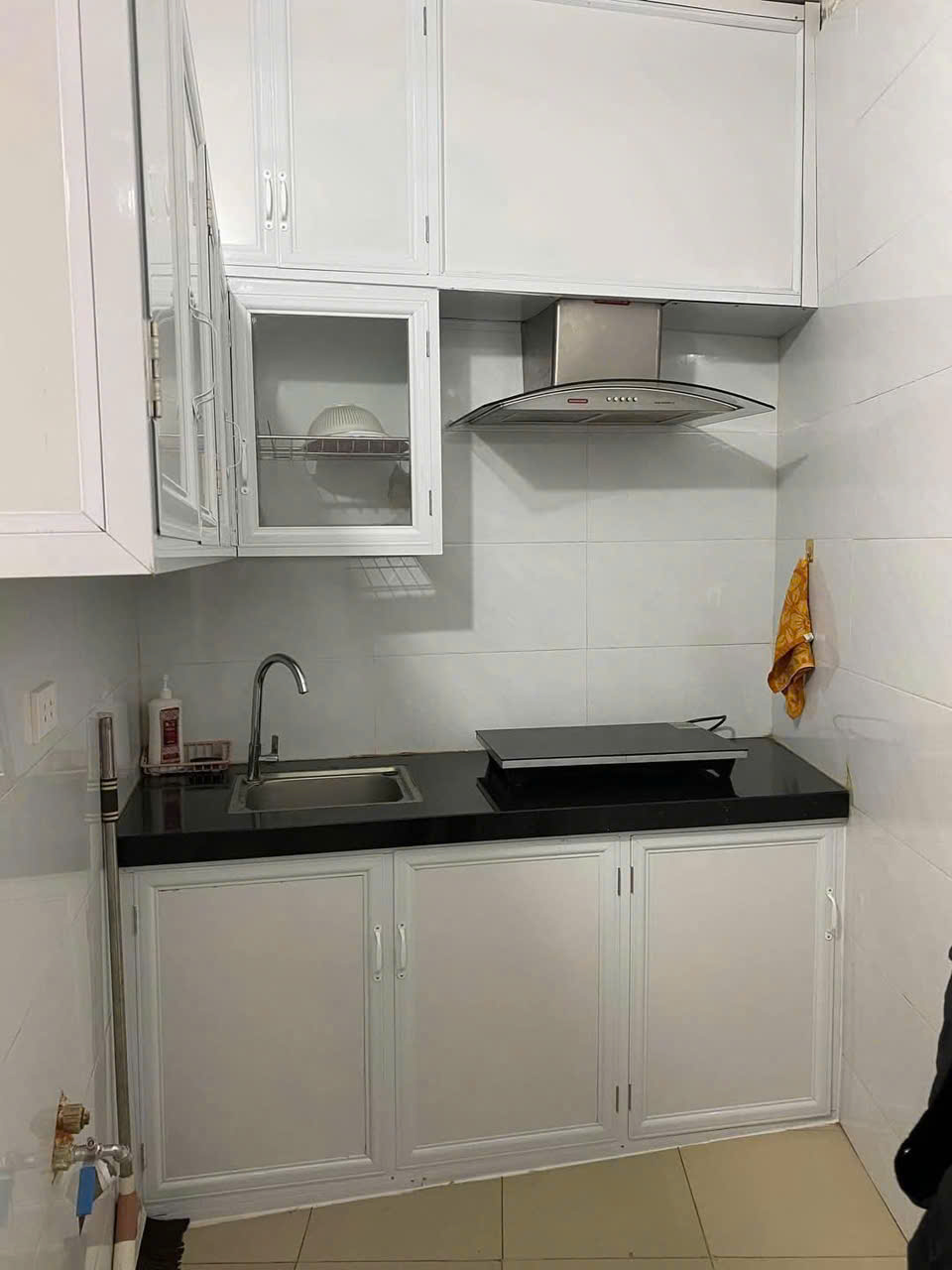 ĐAN KHÊ - HOÀI ĐỨC - NHÀ SIÊU ĐẸP + Cạnh KĐT Hinode, ngõ thông, ba gác đua trước nhà. + Nhà 5 tầng kiên cố đẹp long lanh