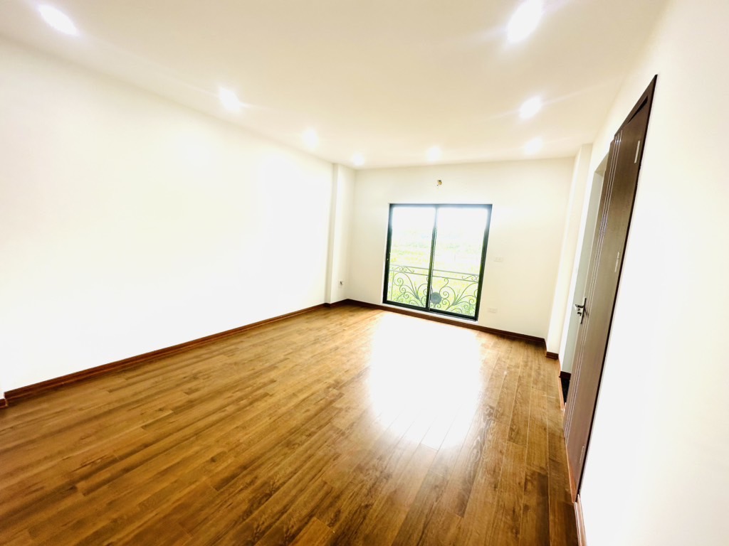 SIÊU HIẾM - NHÀ PHÚC LỢI, LONG BIÊN - HÀNG XÓM VINHOMES