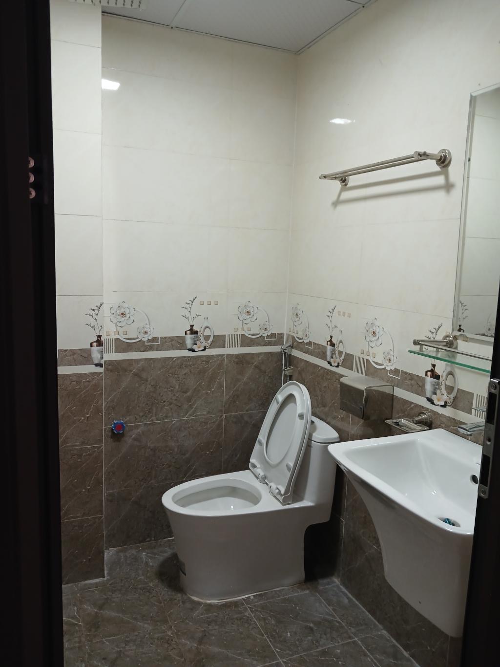 Bán nhà Phượng Bãi, Biên Giang - 4 tầng - 31m2 - 4,8 tỷ - nhà mới