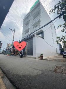 CHỦ NHIỆT BÁN GIẢM MẠNH 2 TỶ - BÁN NHÀ ĐẸP BÌNH TÂN 5 TẦNG - ĐƯỜNG XE TẢI THÔNG - CHỈ HƠN 8 TỶ